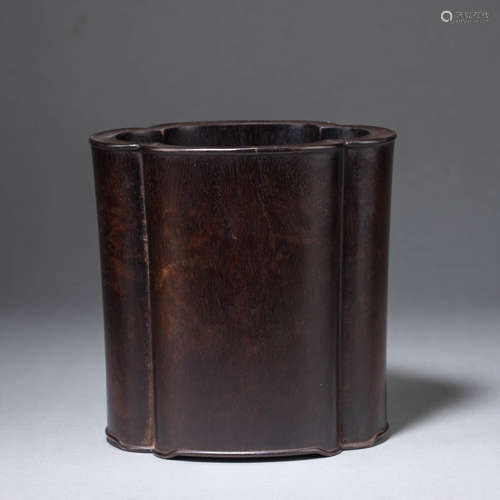 Sandalwood Begonia-Form Brush Pot