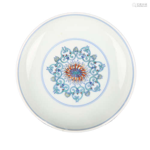 Doucai Glaze Buddhist Flower Plate