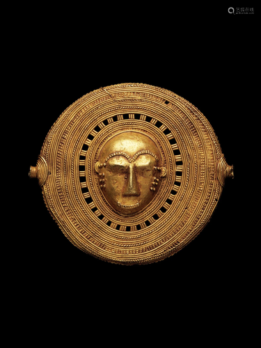 An Baule Pendant with a Mask (Portrait)