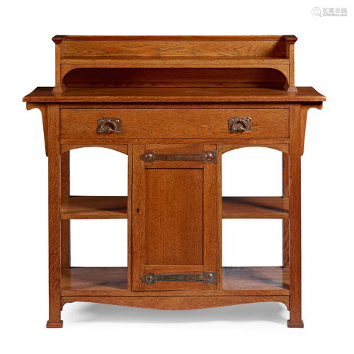 ENGLISH ARTS & CRAFTS SMALL SIDEBOARD, CIRCA 1900