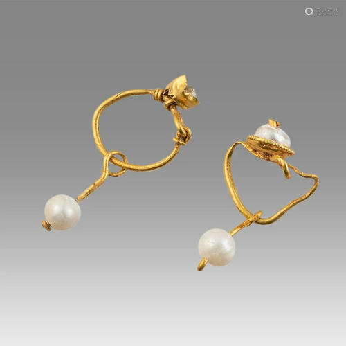 Ancient Roman Gold Pair of Earrings c.1st century AD.