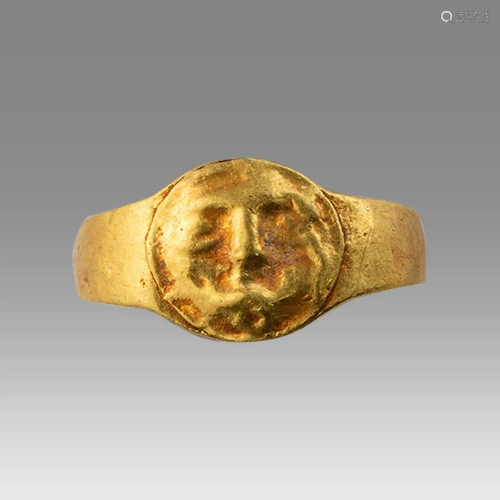 Ancient Roman Gold Ring with Face c.1st century AD.