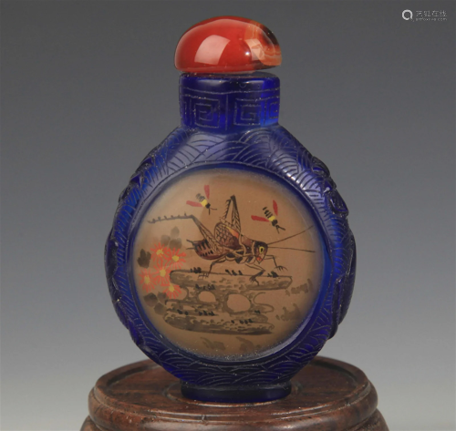 A FLOWER PAINTED GLASS SNUFF BOTTLE