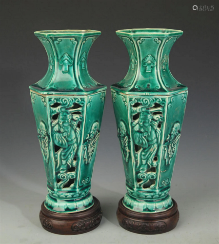 PAIR OF GREEN GLAZE DOUBLE LAYER GUAN YIN VASE