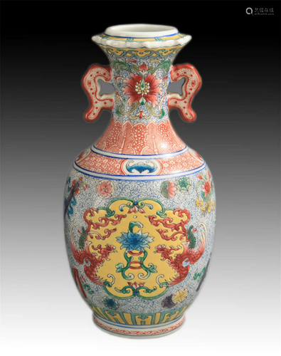 A FAIENCE COLOR ELEPHANT EAR PORCELAIN VASE