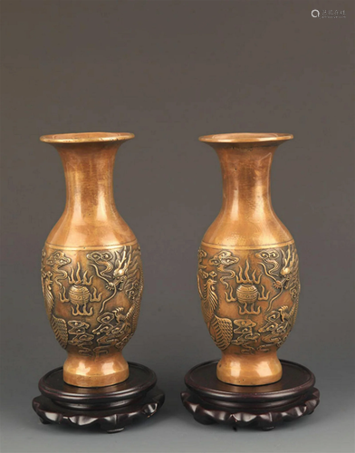 PAIR OF BRONZE DRAGON PHOENIX CARVING VASE