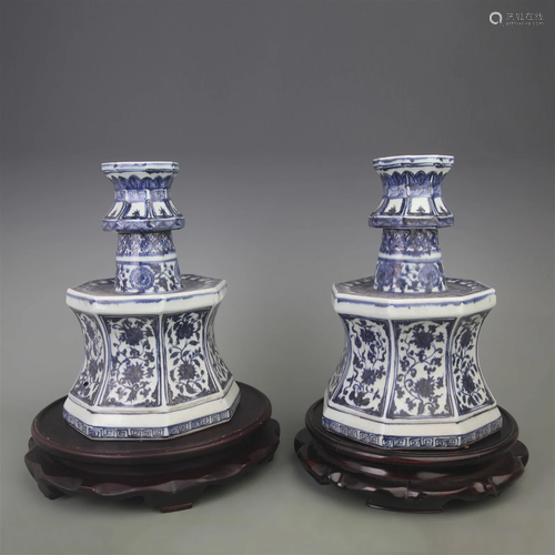 BLUE AND WHITE FLOWER PATTERN CANDLE STAND