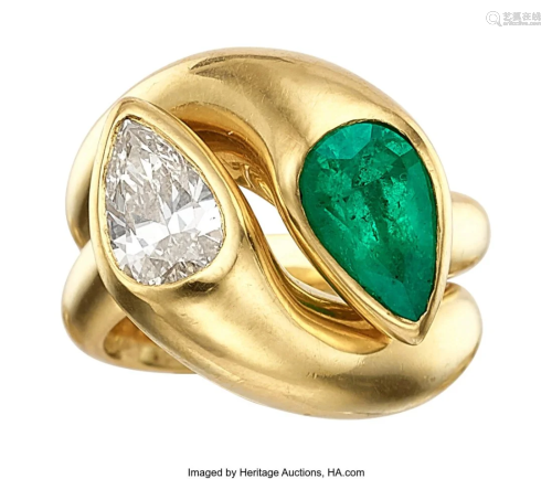 55015: Diamond, Emerald, Gold Rings Stones: Pear-shap
