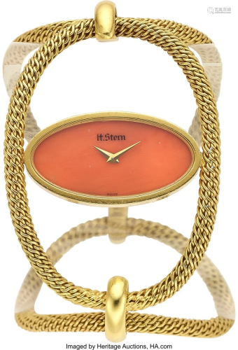 55123: H. Stern Coral, Gold Watch Case: 37 x 20 mm, o