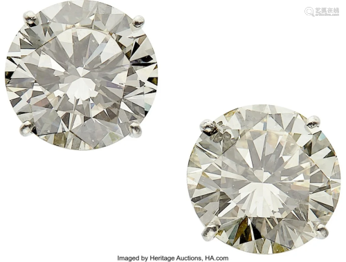 55239: Diamond, White Gold Earrings Stones: Round bri