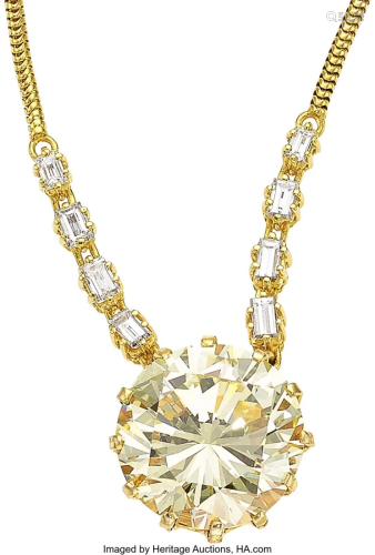 55335: Diamond, Gold Necklace Stones: Round brilliant