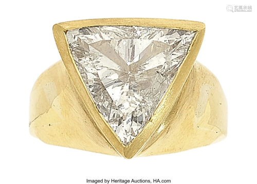 55356: Diamond, Gold Ring Stones: Triangular-cut diam