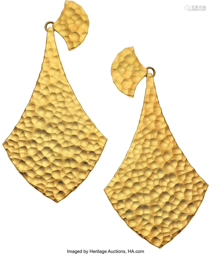 55394: JAR Gold, Titanium Earrings, French Metal: Tit