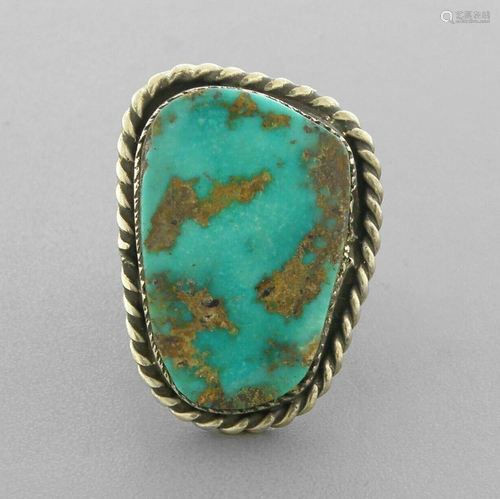 VINTAGE NAVAJO STERLING LARGE ROYSTON TURQUOISE RING