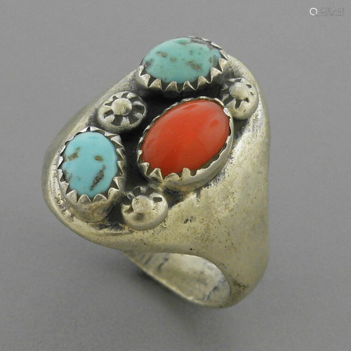 VINTAGE NAVAJO STERLING SILVER TURQUOISE CORAL RING