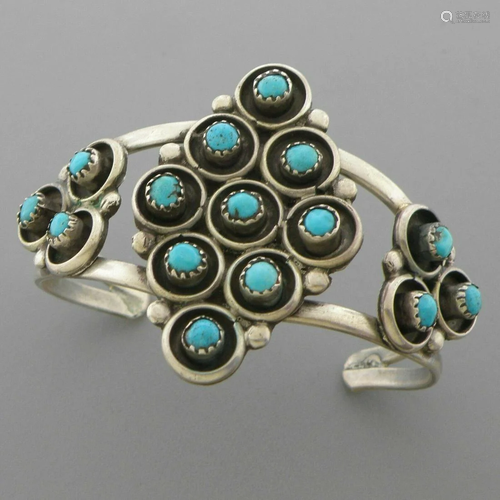 VINTAGE NAVAJO STERLING SNAKE EYES TURQUOISE CUFF