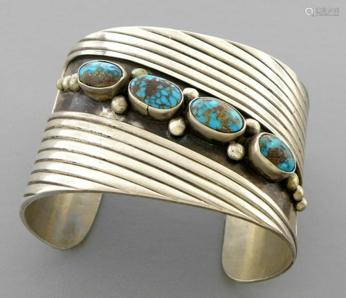 VINTAGE NAVAJO STERLING SILVER SPIDERWEB TURQUOISE CUFF