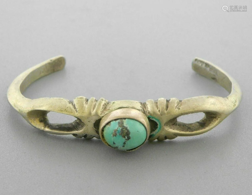 VINTAGE BEAUTIFUL NAVAJO STERLING SILVER TURQUOISE CUFF