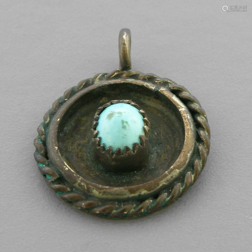 VINTAGE NAVAJO STERLING SILVER TURQUOISE PENDANT