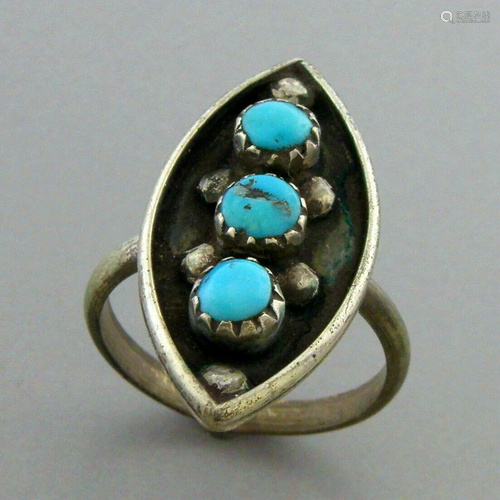 VINTAGE NAVAJO STERLING SILVER SNAKE EYE TURQUOISE RING