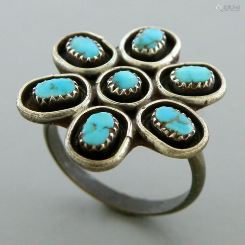 VINTAGE ZUNI PETIT POINT STERLING SILVER TURQUOISE RING