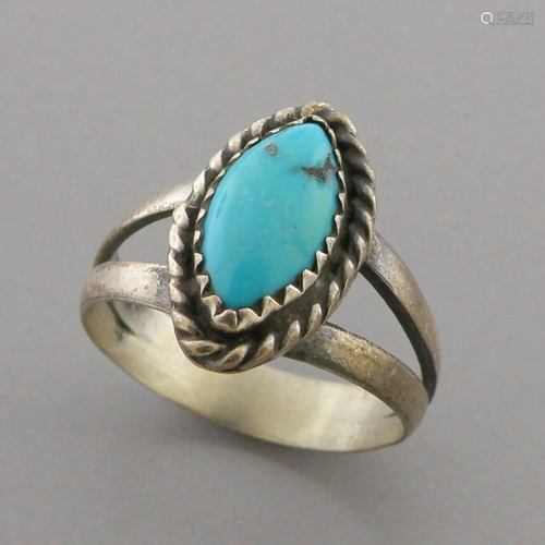 VINTAGE NAVAJO STERLING SILVER SLEEPING BEAUTY TURQUOISE RIN...