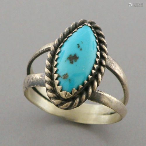 VINTAGE NAVAJO STERLING SILVER SLEEPING BEAUTY TURQUOISE RIN...