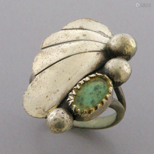 VINTAGE EARLY NAVAJO STERLING SILVER TURQUOISE RING SIZE 6