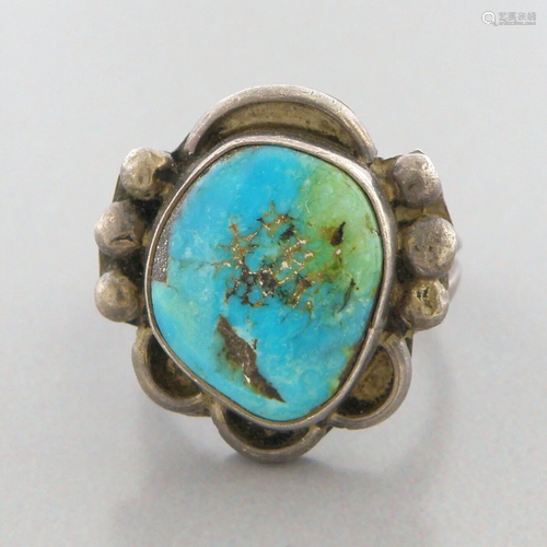 VINTAGE BEAUTIFUL NAVAJO STERLING SILVER TURQUOISE RING