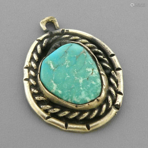 VINTAGE NAVAJO STERLING SILVER TURQUOISE PENDANT