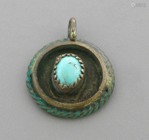 VINTAGE NAVAJO STERLING SILVER TURQUOISE PENDANT