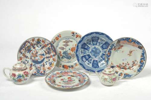 Porcelaine Asiatique Lot de sept porcelaines de Chine compre...