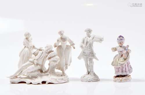 DUE FIGURE ED UN GRUPPO IN PORCELLANA - TWO PORCELAIN FIGURE...