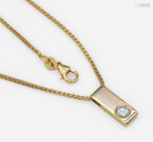 14 kt gold pendant with brilliant,