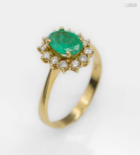 18 kt gold emerald-brilliant-ring