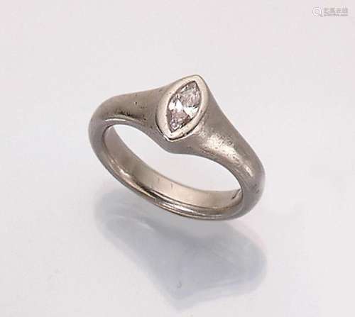 Platinum ring with diamond