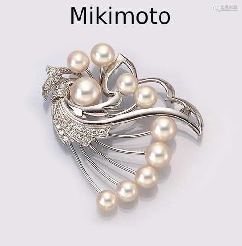 MIKIMOTO 14 kt gold cultured pearl-brilliant- brooch