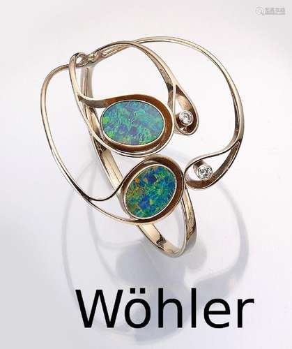 18 kt gold opal-brilliant-bangle