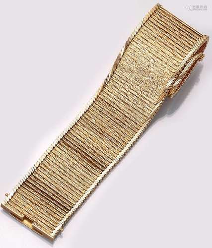 18 kt gold bracelet