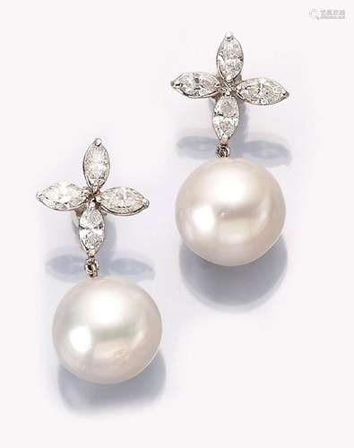 Pair of 14 kt gold earrings with cultured south sea pearls a...