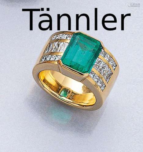 TÄNNLER 18 kt gold emerald-diamond-ring
