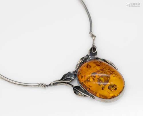 Necklace with amber, silver 925