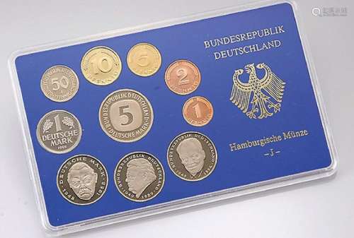 Lot 5 coin sets, Berlin A