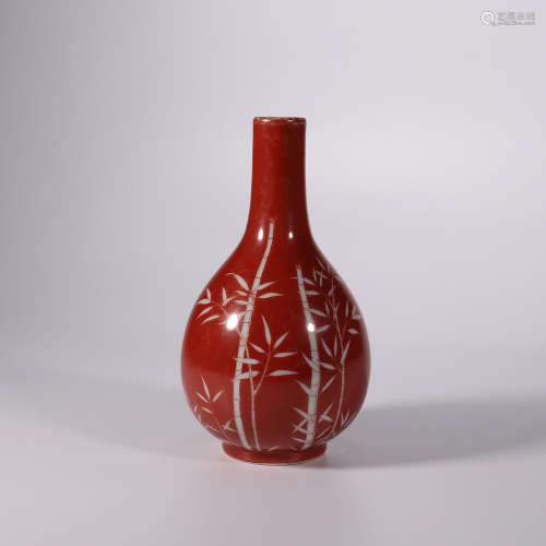 清光绪 珊瑚红留白竹纹胆式瓶