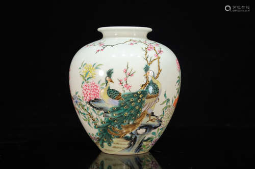 Famille Rose Bird Pattern Porcelain Jar