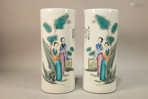 Pair of Drawing Character Porcelain Vase