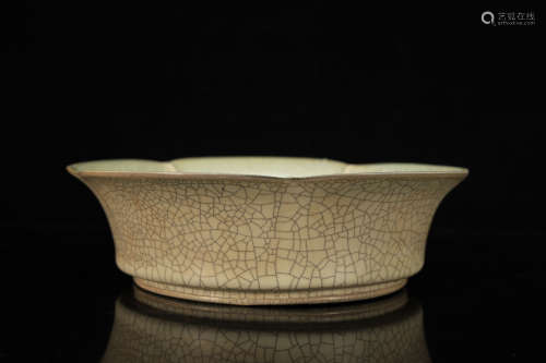 Ge Type Porcelain Bowl