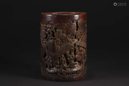 Old bamboo carving pen holder in Qing Dynasty