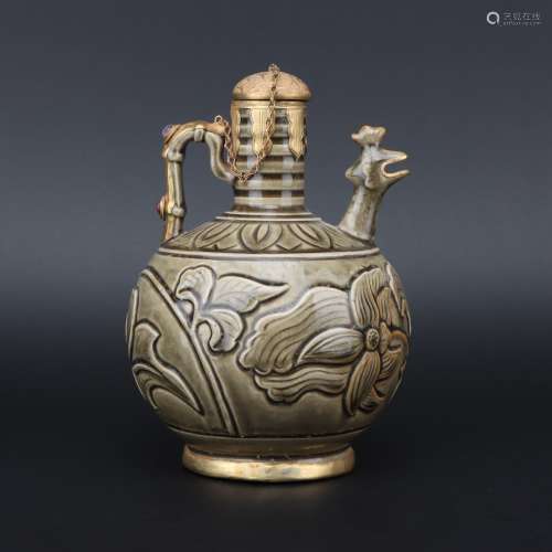 Song Yaozhou Kiln wrapped Golden Chicken head wine pot