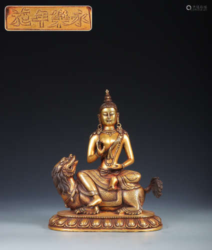 Bronze gilded Guanyin Statue Ornament of 
